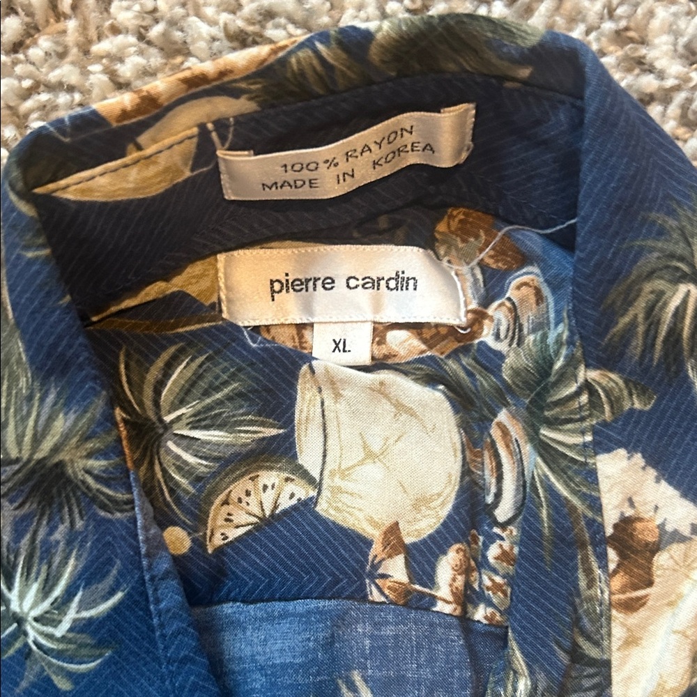 Blue Tropical Print Men's Shirt - Picture 2 of 4